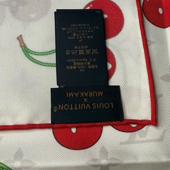 NWT Louis Vuitton x Murakami Silk Scarf - Picture 3 of 3